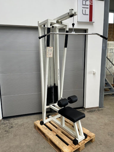 TECHNOGYM LAT MACHINE LINEA LUX